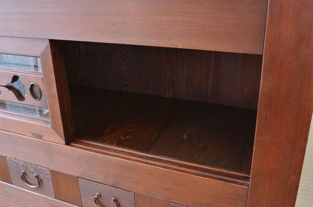 極上美品!二段重ね四尺水屋箪笥