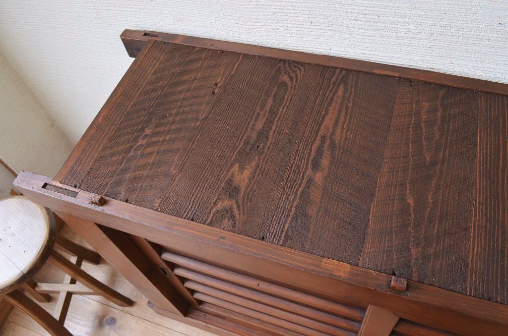 極上美品!二段重ね四尺水屋箪笥