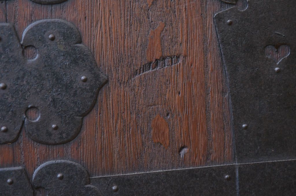 アンティーク家具　明治時代　観音開き二段重ね時代箪笥