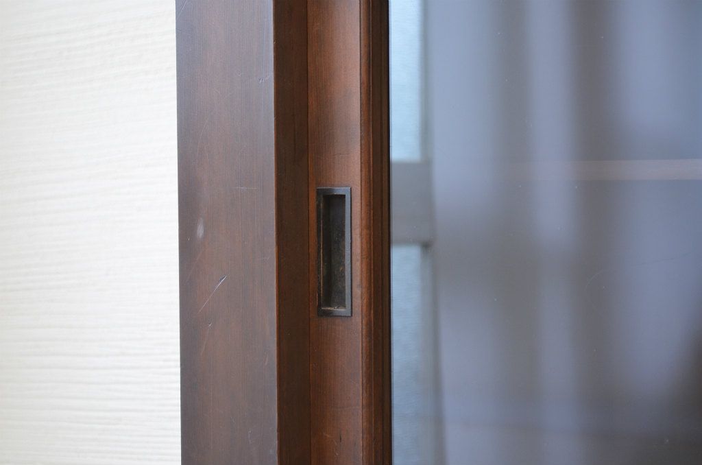 アンティーク家具　古民具　骨董　明治〜大正　黒柿と欅玉杢の上品な水屋箪笥