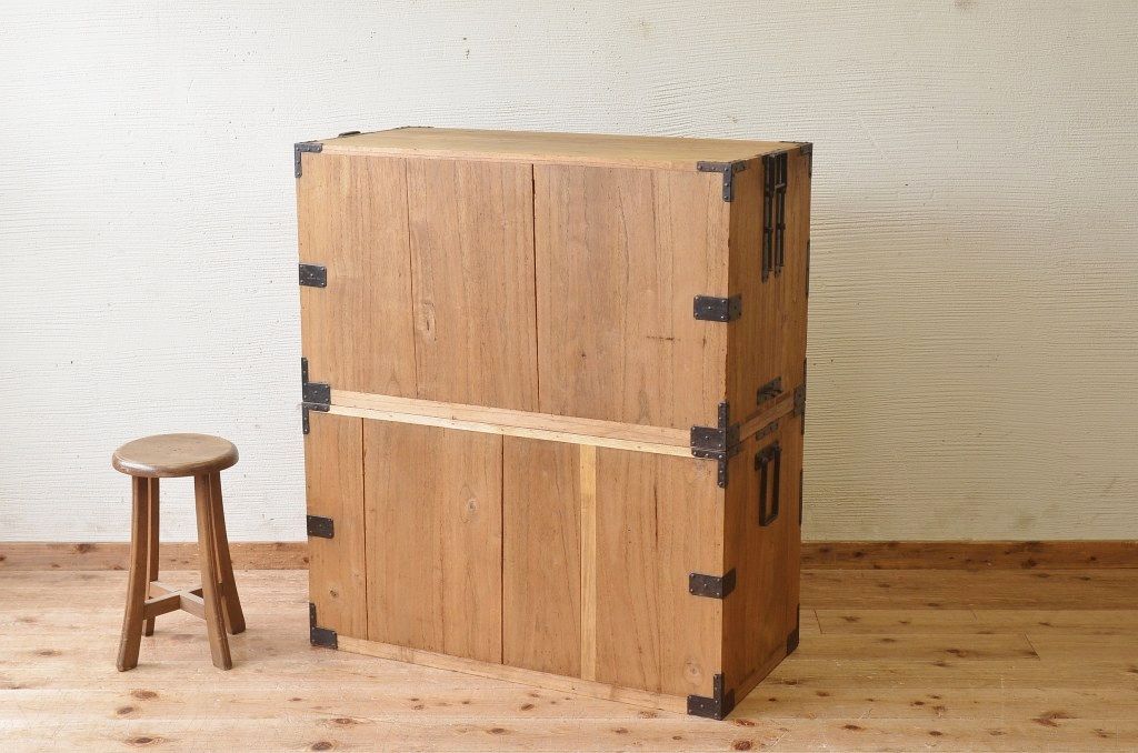 ☆極上美品!桐材の重ね時代箪笥(桐箪笥、桐たんす)