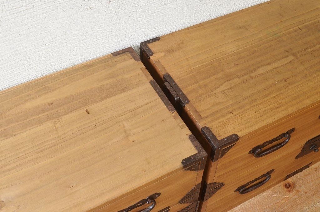 ☆極上美品!桐材の重ね時代箪笥(桐箪笥、桐たんす)