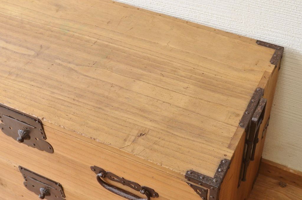 ☆極上美品!桐材の重ね時代箪笥(桐箪笥、桐たんす)