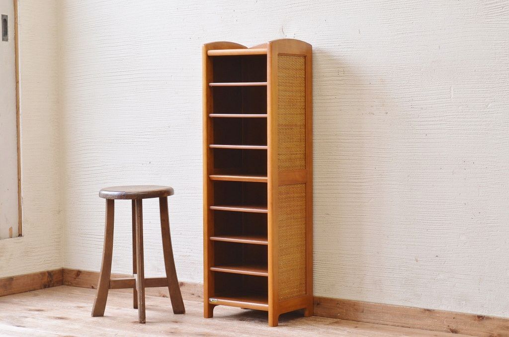 中古　カリモク製スリッパラック