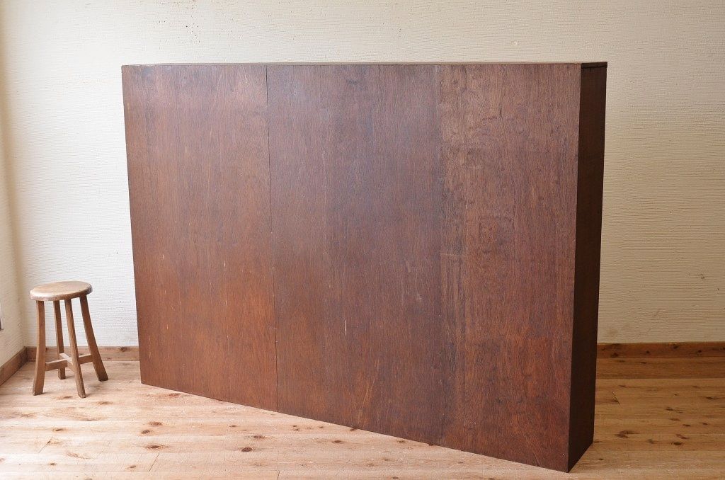 アンティーク家具　古い木の大きなマス目棚(収納棚、飾り棚)