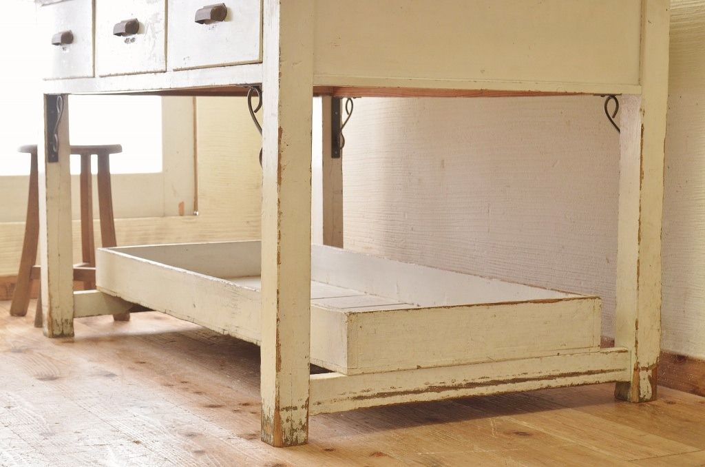 アンティーク家具　白いペイントの両面引き出しアンティーク作業台