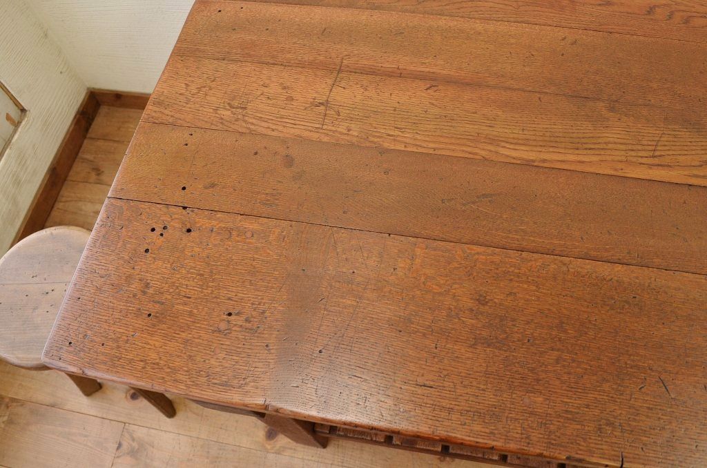 アンティーク家具　重厚!!天板がナラ材の骨太作業台2(ダイニングテーブル)