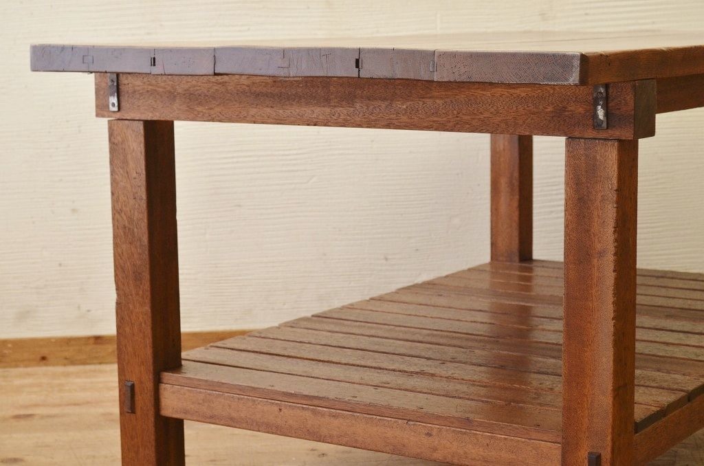 アンティーク家具　重厚!!天板がナラ材の骨太作業台2(ダイニングテーブル)