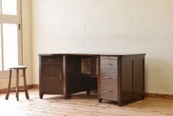 アンティーク家具　子供用の組み立て式アンティーク両袖机