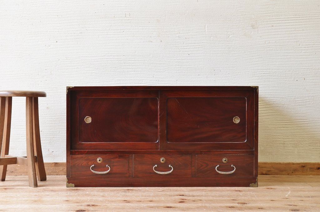 極上美品!古い欅材の漆の綺麗な時代箪笥ローボード