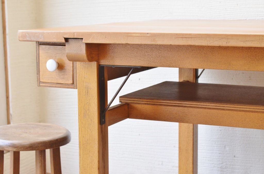 アンティーク家具　1980〜90年頃　古い学校の大きな作業台2