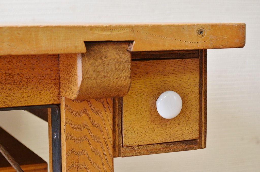 アンティーク家具　1980〜90年頃　古い学校の大きな作業台2