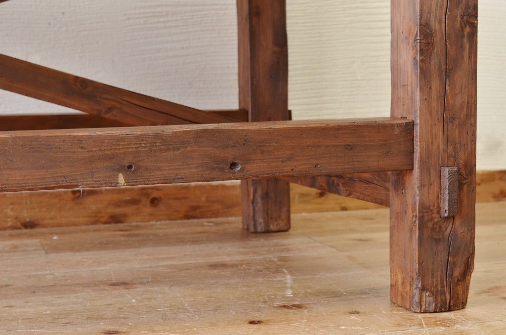 アンティーク家具　素敵な雰囲気!古い工場の小振りな作業台(テーブル)