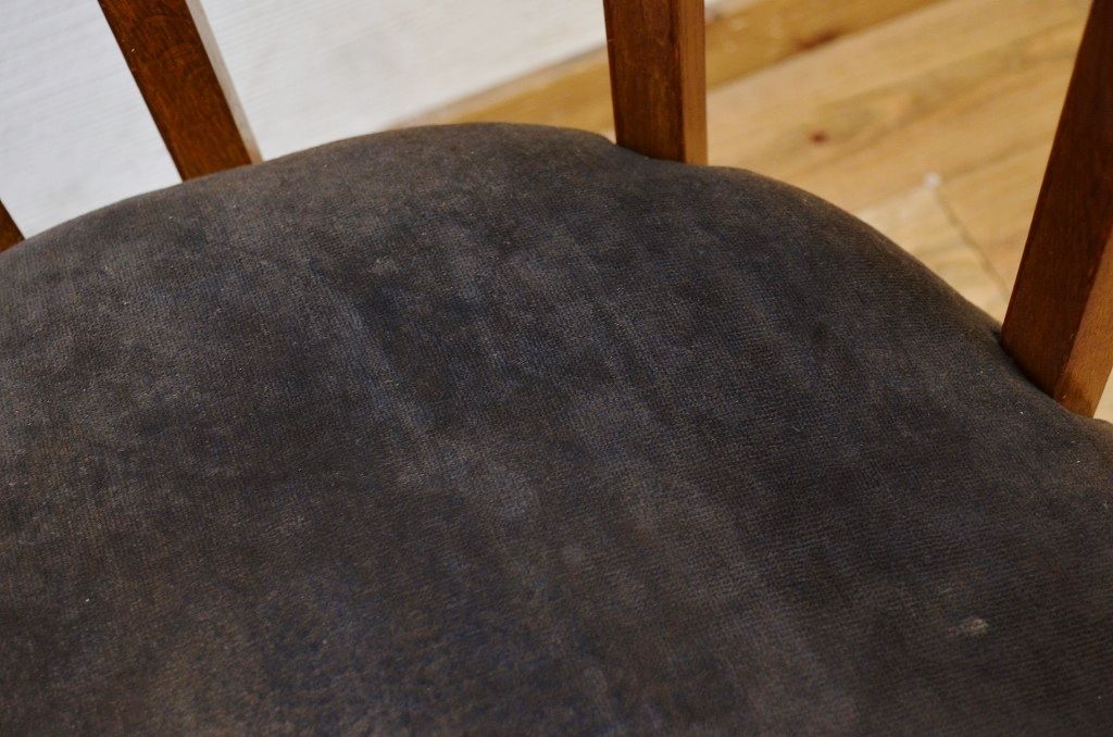 レトロ家具　ジャンク品!ナラ材のレトロな回転いす(椅子)