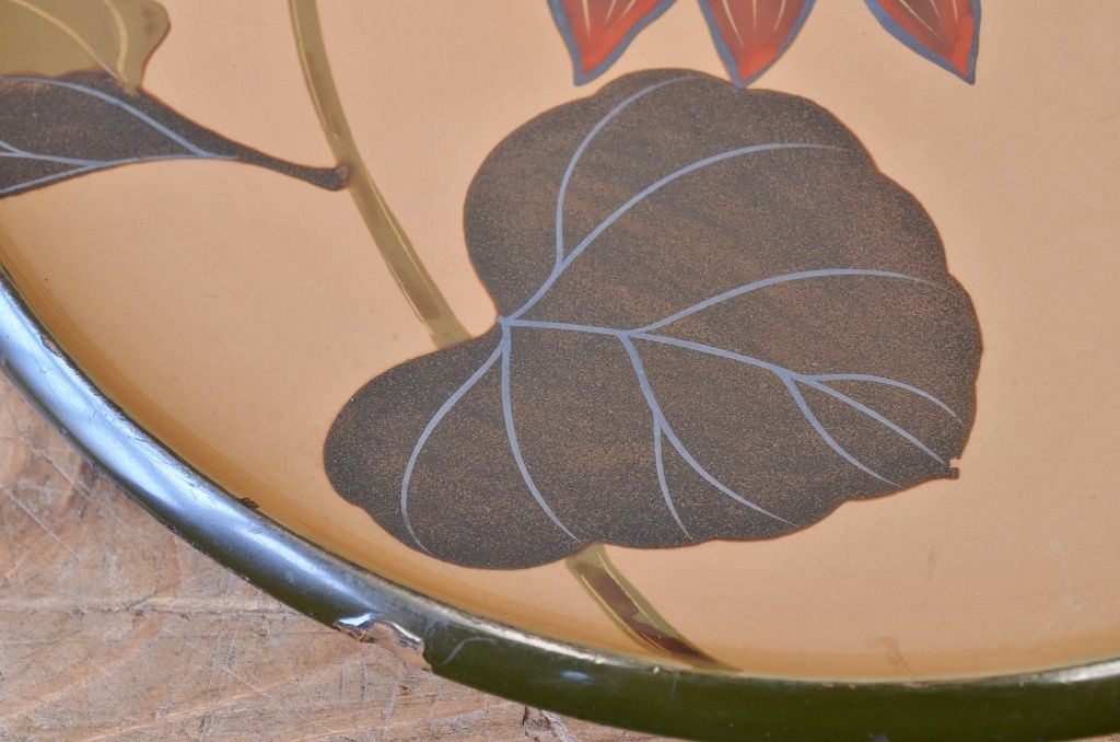 アンティーク雑貨　古民具　骨董　螺鈿細工の花台と漆塗りのお皿2枚のセット