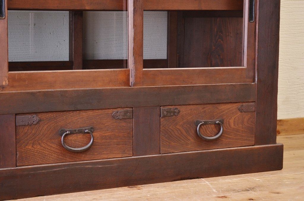 アンティーク家具　希少!古い商家の両面引き戸収納棚(ガラスケース)