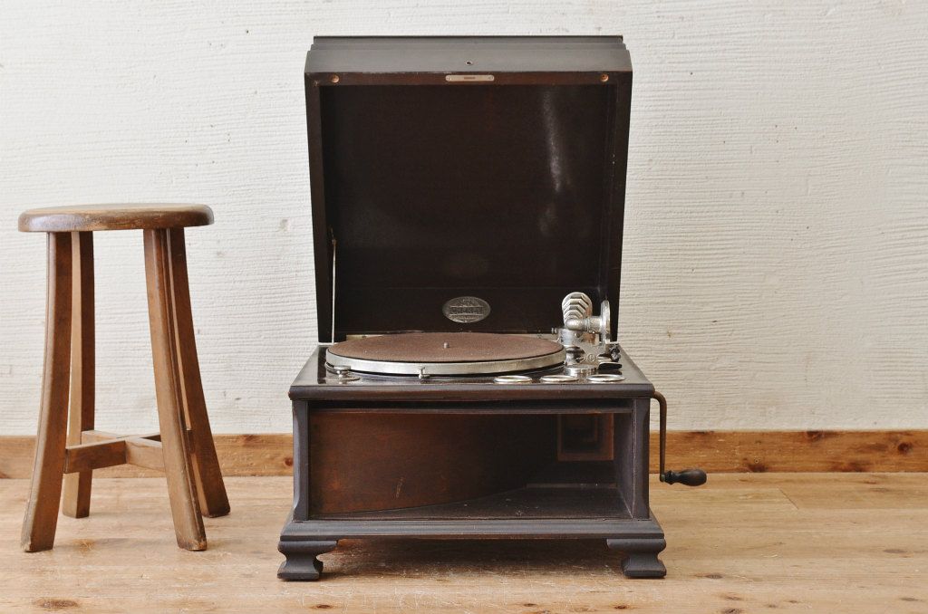 ジャンク品!レトロなUSA蓄音機CHENEY