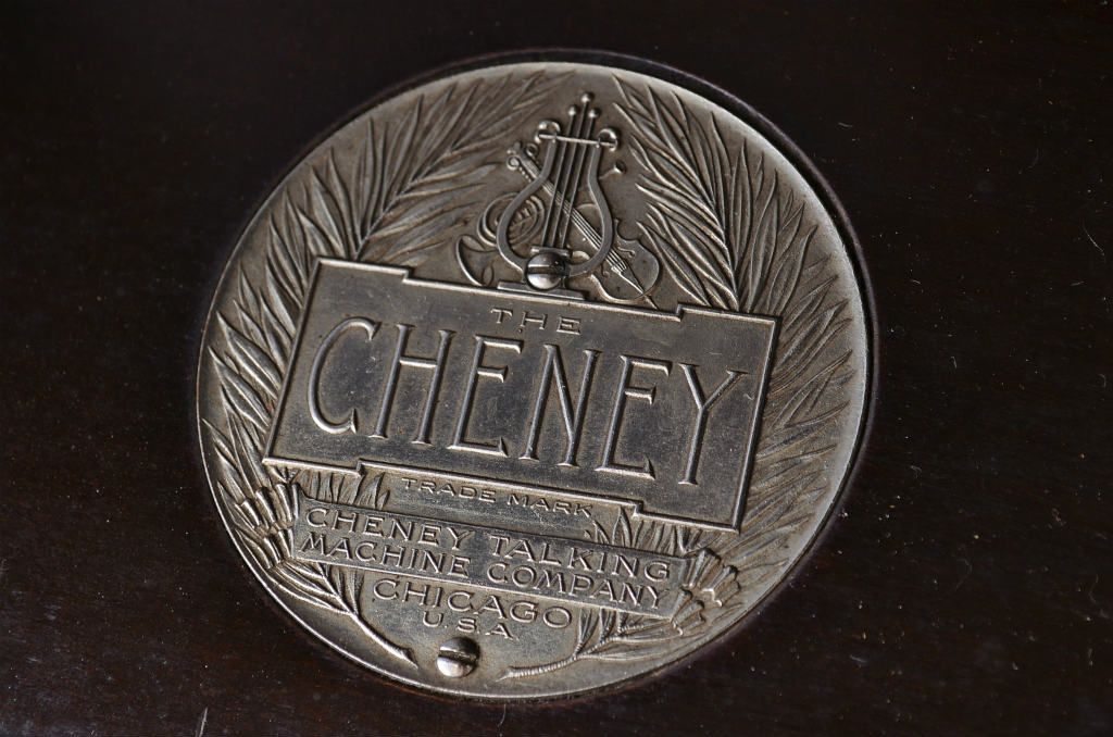 ジャンク品!レトロなUSA蓄音機CHENEY