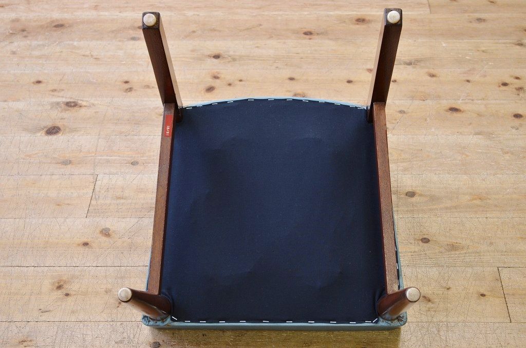 ヴィンテージ家具　イギリスビンテージ　ラウンジチェア2脚セット4(イス、椅子)