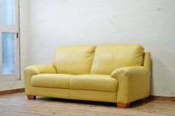 中古　コスガ(KOSUGA)製　本革2Pソファ