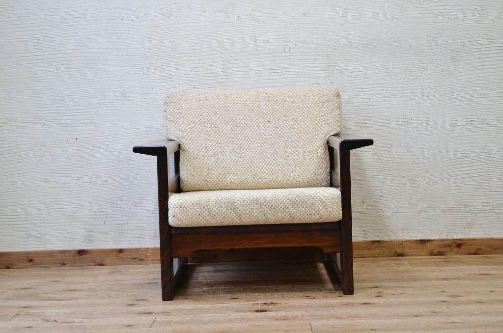 中古　北海道民芸ソファ1脚両肘掛付き2