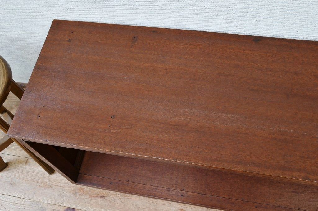 アンティーク家具　古い木のシンプルなローボード