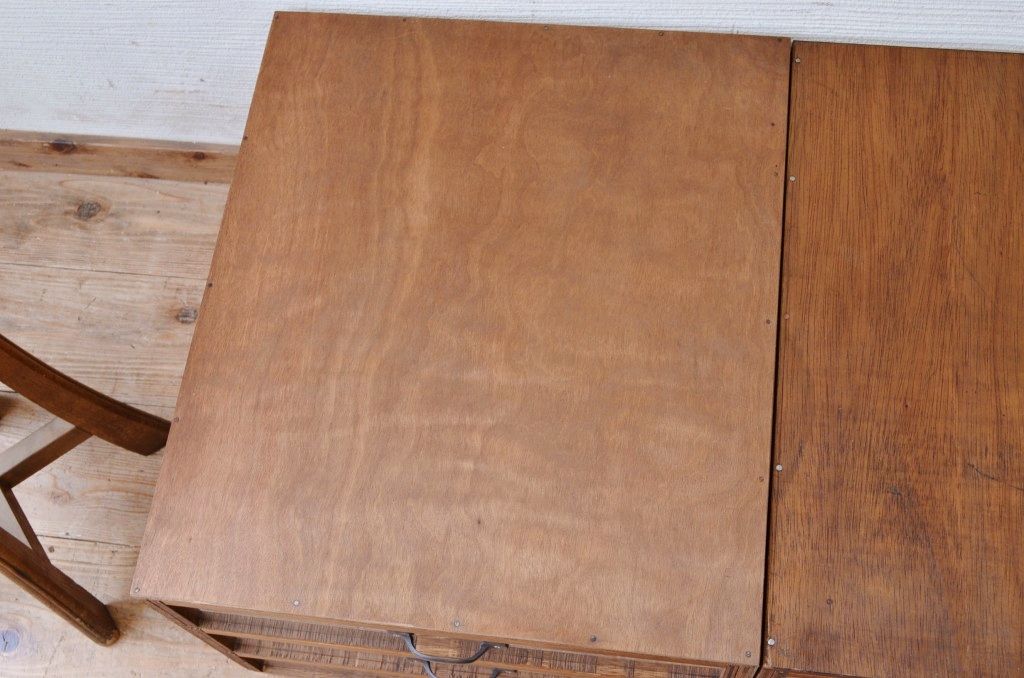 アンティーク家具　1970年代前面がアクリル板の引き出し箱2個セット3
