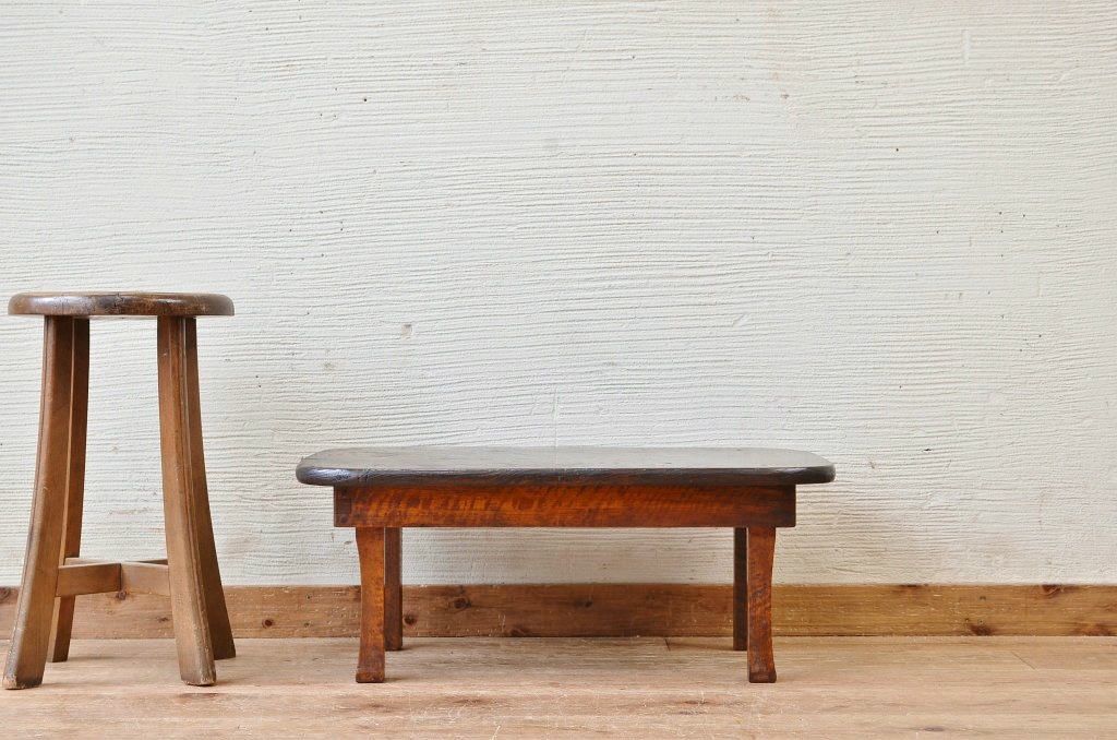 アンティーク家具　古い木の折り畳み式小さなちゃぶ台(テーブル)