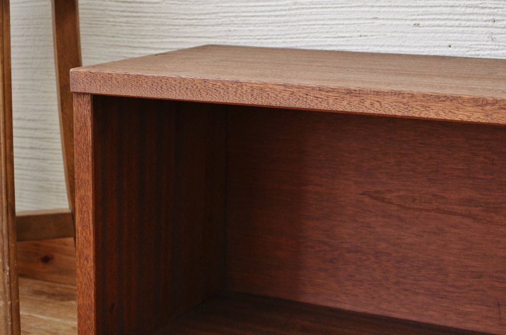 アンティーク家具　古い木の横長ローボード