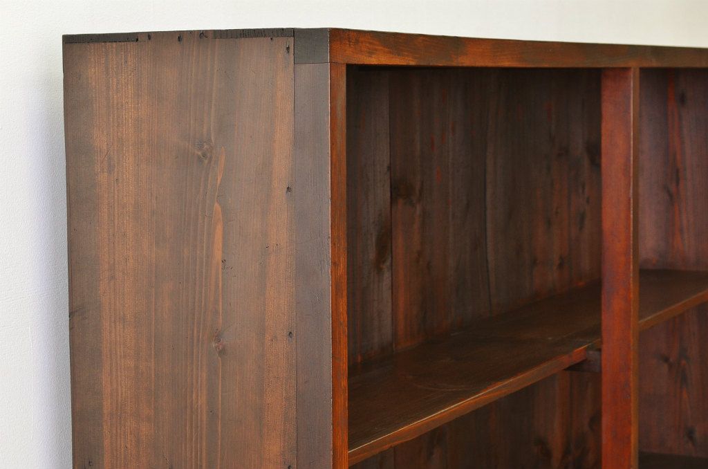 アンティーク家具　★古い木のシンプルなアンティーク飾り棚
