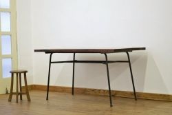 アンティーク家具　天板無垢材の鉄脚アンティークテーブル7