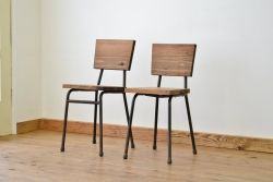 アンティーク家具　鉄脚のシンプルなイス(椅子)2脚セット5