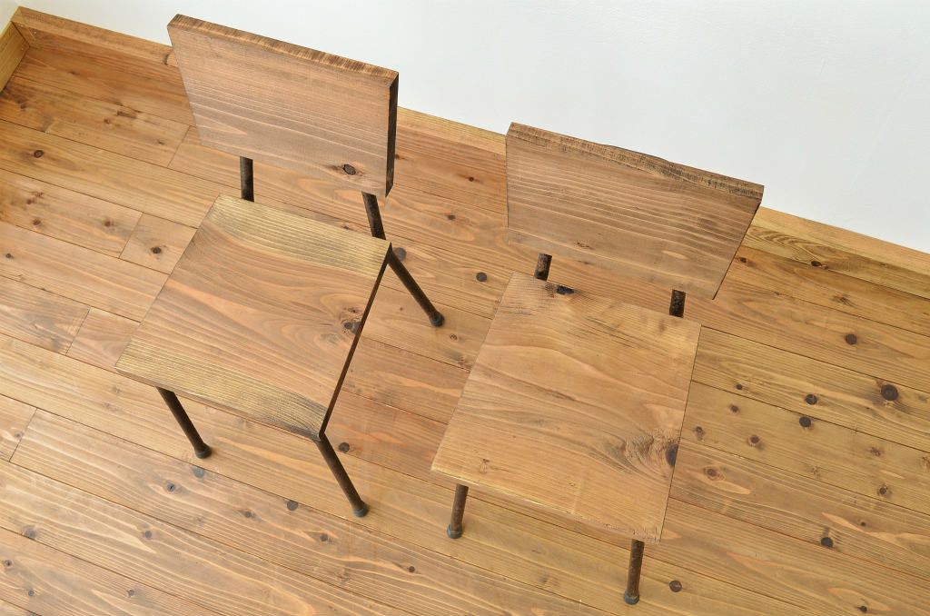 アンティーク家具　鉄脚のシンプルなイス(椅子)2脚セット5