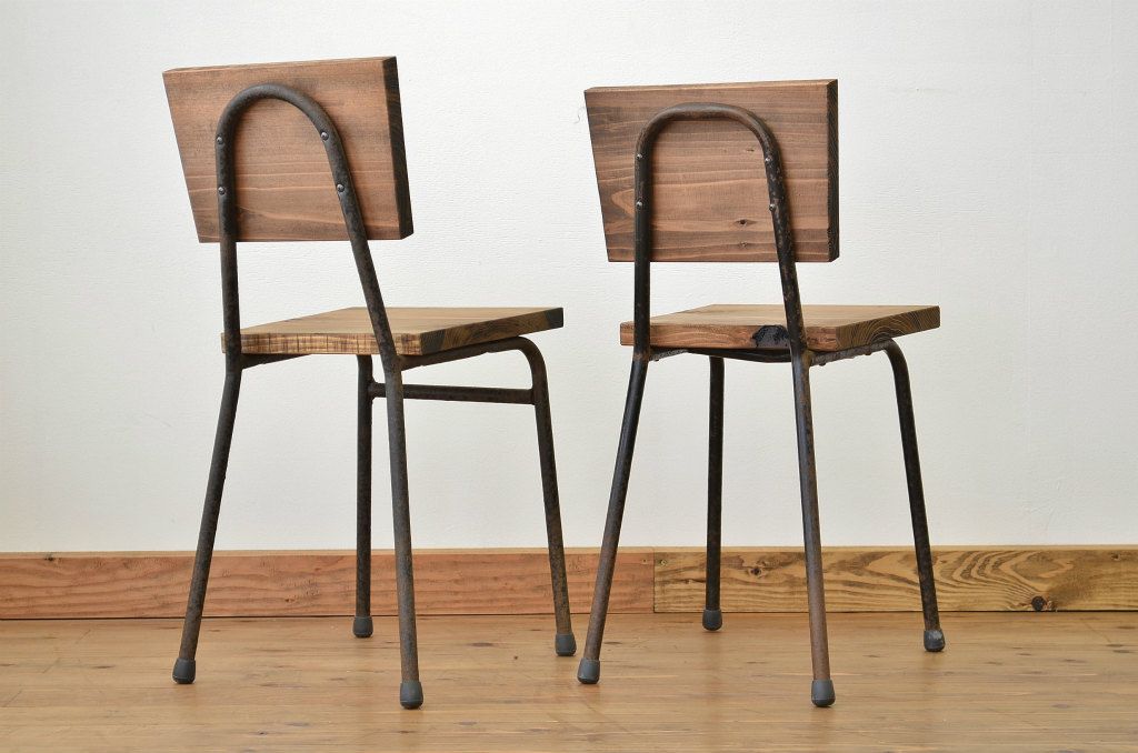 アンティーク家具　鉄脚のシンプルなイス(椅子)2脚セット5