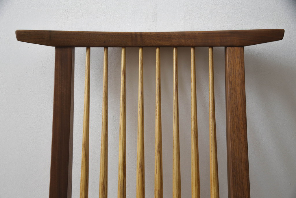 中古　ジョージナカシマ　桜製作所　コノイドチェア(CONOID CHAIR)　CN101　スタイリッシュな佇まいのサイドチェア(ジョージ・ナカシマ、板座チェア、ダイニングチェア、椅子、イス)(R-068144)