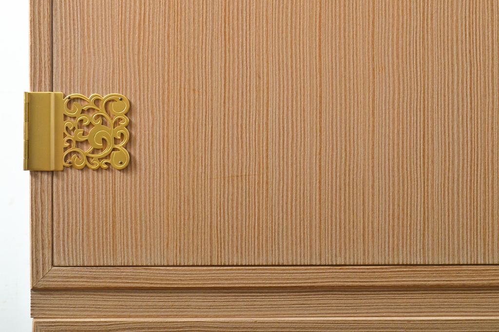 中古　美品　伝統工芸　衣装盆に至るまで凝ったつくりが魅力的な高級品!名古屋総桐箪笥(並厚、四方丸)(桐たんす、着物箪笥、衣装タンス、バラ売り可能)(R-055924)