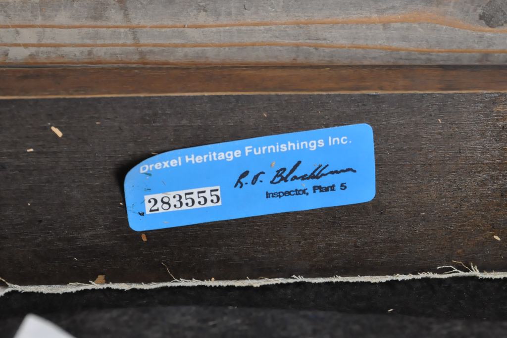 中古　DREXEL HERITAGE(ドレクセルヘリテイジ)　VINTAGE CHERRY(ビンテージチェリー)シリーズの猫脚付きチェア(ダイニングチェア、椅子、イス)(R-079204)