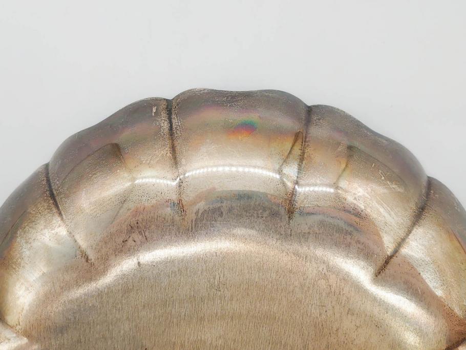 アメリカ　TIFFANY&CO.MAKERS(ティファニー メイカーズ)　STERLINGSILVER(スターリングシルバー) 25323　総重量 約497g　柔らかな縁の曲線がエレガントなプレート(変形皿、フリル、レース、中皿、深皿、菓子器、銀製品)(R-079111)