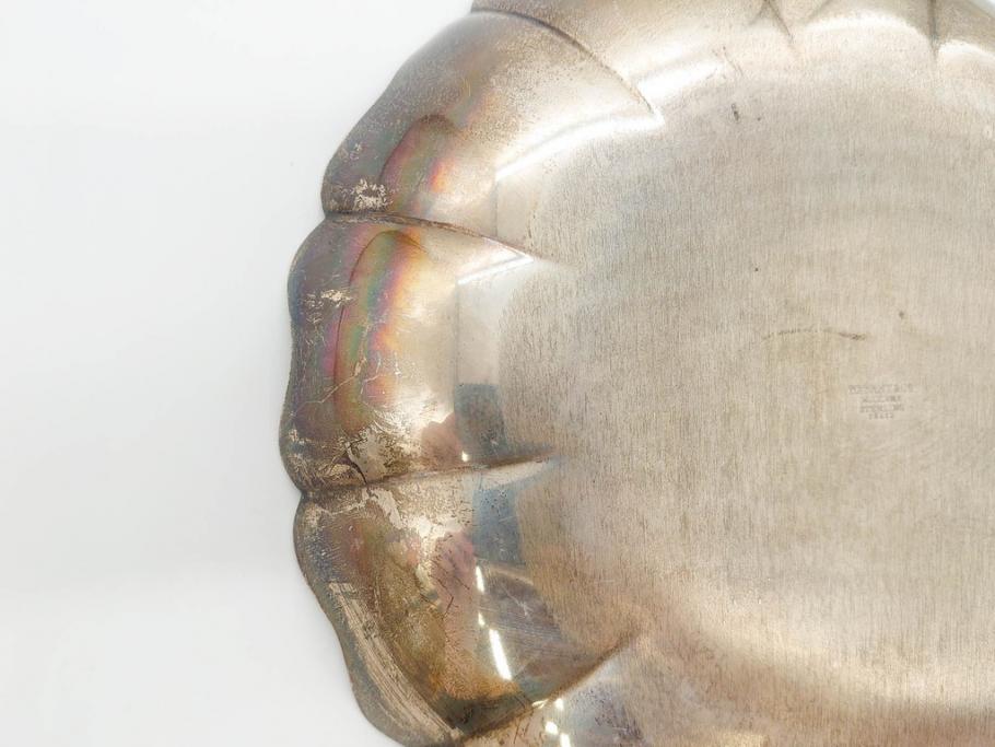アメリカ　TIFFANY&CO.MAKERS(ティファニー メイカーズ)　STERLINGSILVER(スターリングシルバー) 25323　総重量 約497g　柔らかな縁の曲線がエレガントなプレート(変形皿、フリル、レース、中皿、深皿、菓子器、銀製品)(R-079111)