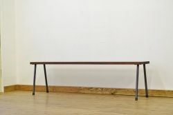 アンティーク家具　★天板一枚板!古い木の鉄脚長イス(ベンチ、長椅子)