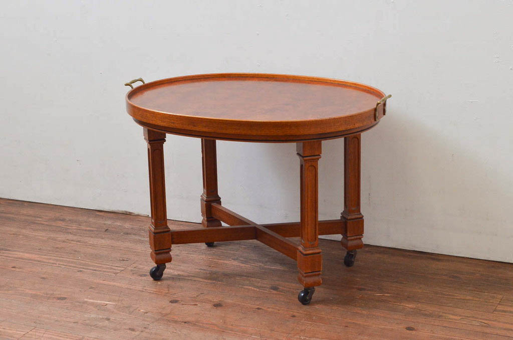 中古　美品　DREXEL HERITAGE(ドレクセルヘリテイジ)　FRANCHESCA(フランチェスカ)　キャスター付きで便利! クラシカルなツインカクテルテーブル(サイドテーブル、ワゴン、トロリー、コーヒーテーブル)(R-076056)