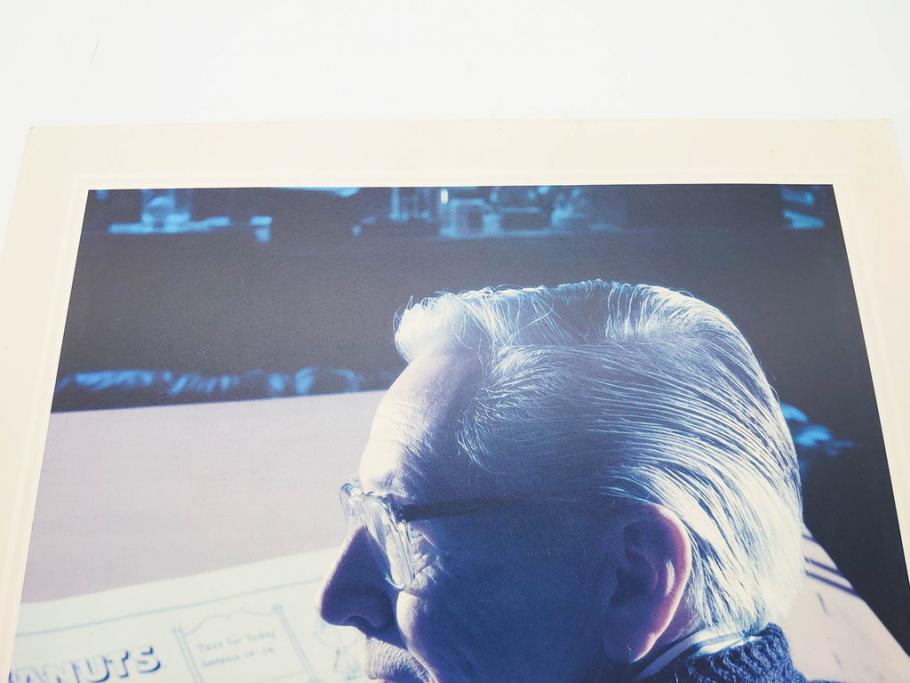 1989年　Charles M. Schulz(チャールズ M. シュルツ)　Snoopy(スヌーピー)　PEANUTS(ピーナッツ)　サイン写真&ガラス板2点セット(ケース付き、ディスプレイ、サイン入り、額装)(R-079134)