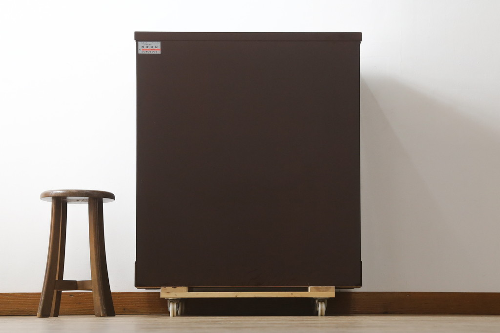 中古　美品!!　木地呂塗りに漆絵が美しい特注品の岩谷堂箪笥(小箪笥、収納箪笥、整理箪笥、和箪笥)(定価約150万円)(R-078854)