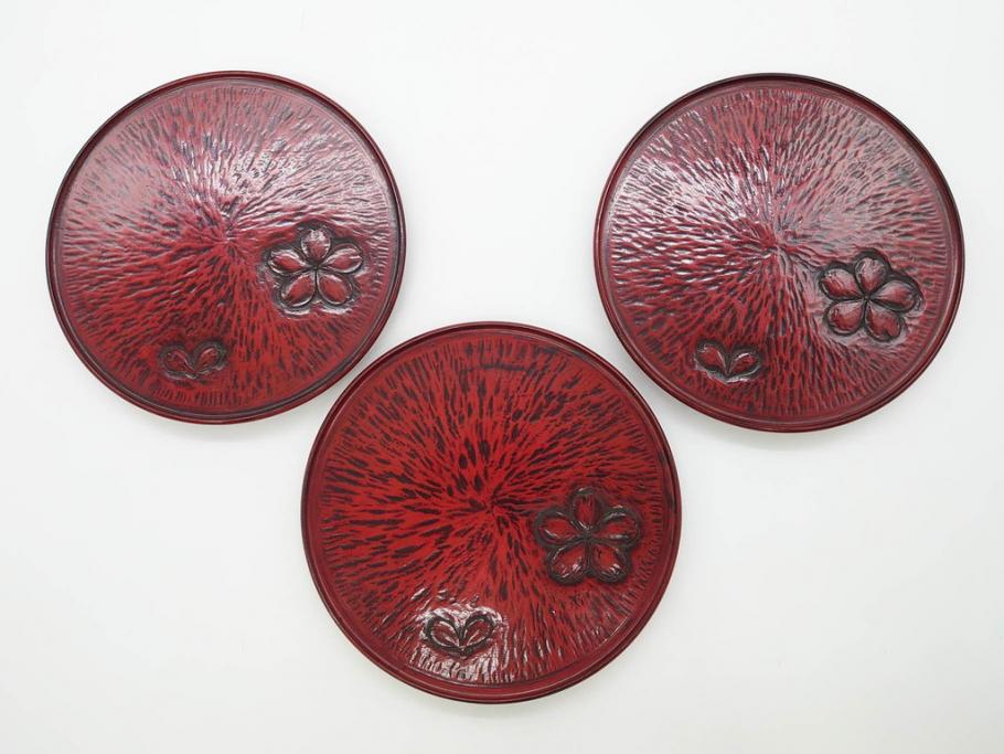 鎌倉彫　彫刻　木製　漆器　和の雰囲気を演出する銘々盆9枚セット(博古堂?、梅、桜、銀杏、紅葉、花、共箱付き)(R-079136)