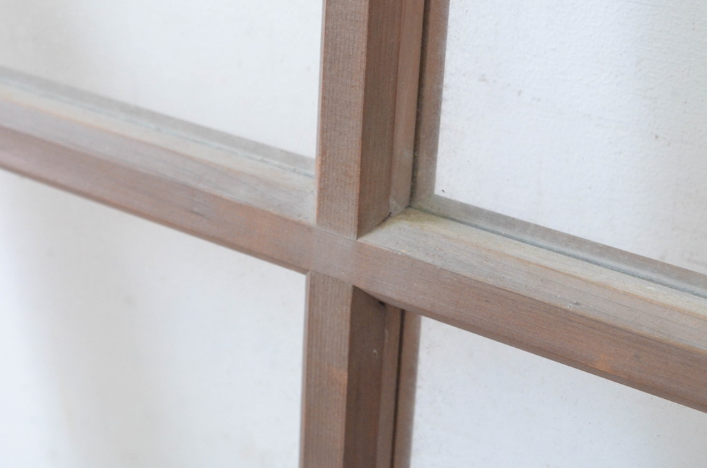 アンティーク建具　レトロな雰囲気が魅力的な窓タイプのスクエア型明かり取り1枚(ガラス欄間、明り取り)(R-065006)