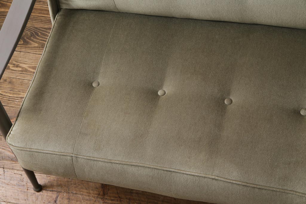 ビンテージ家具　北欧ビンテージ　リペイント　落ち着いた色合いのソファベッド