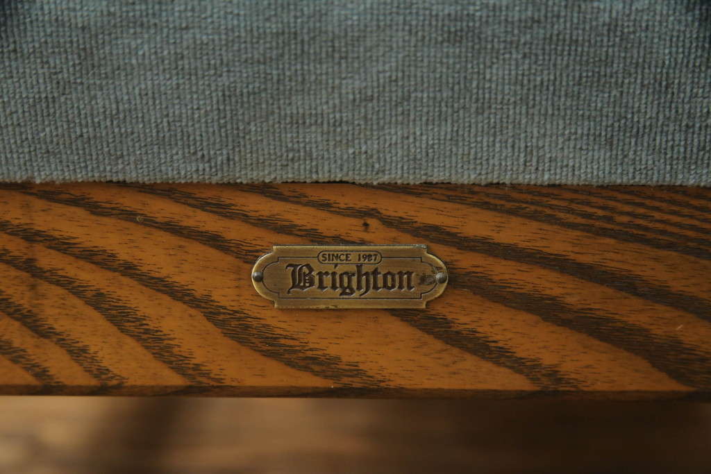 中古　イギリスデザイン　ブライトン(Brighton)　格調高い英国スタイルの1人掛けソファ(一人掛けソファ、アームソファ、アームチェア、1P)(R-064491)