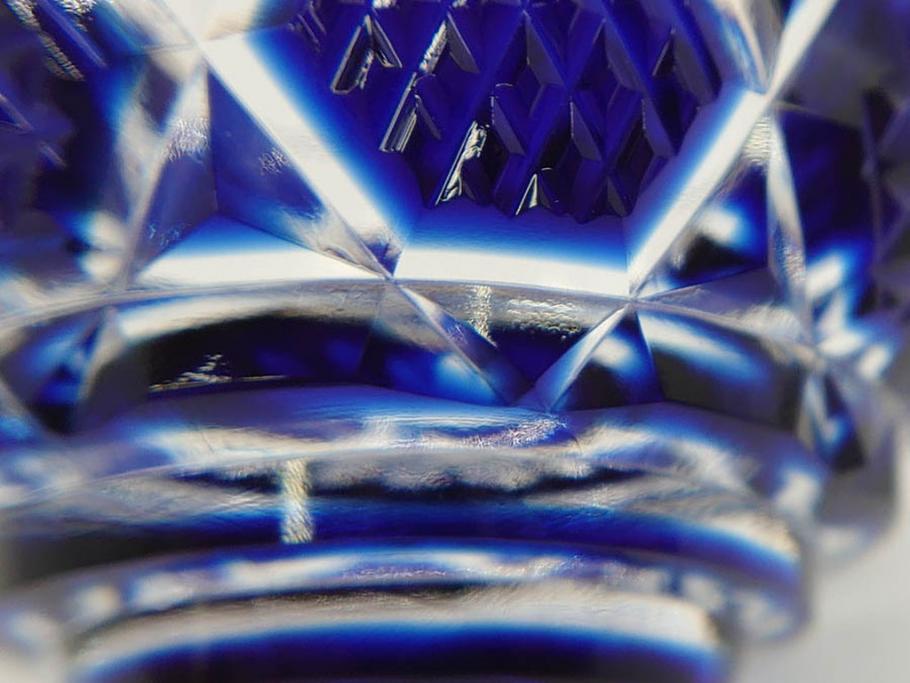由水常雄監修 復刻 薩摩切子 美しいグラデーションが目を惹く 由水常雄監修 復刻 薩摩切子 美しいグラデーションが目を惹く