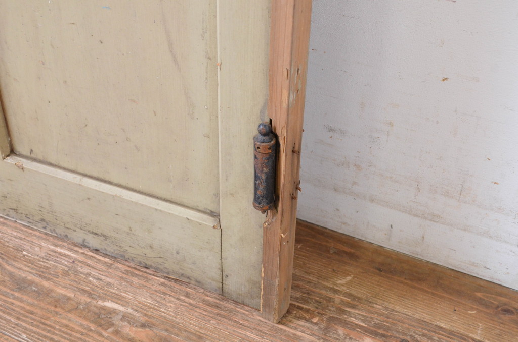 アンティーク建具　ペイント仕上げ限定　剥げたペンキの風合いが味わい深いドア1枚(扉、木製ドア、木製扉)(R-064625)