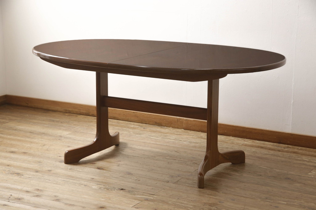 イギリスビンテージ　G-PLAN(ジープラン)　ナチュラルな雰囲気が素敵なエクステンションテーブル(ダイニングテーブル、食卓、4人掛け、6人掛け、ヴィンテージ)(R-063539)
